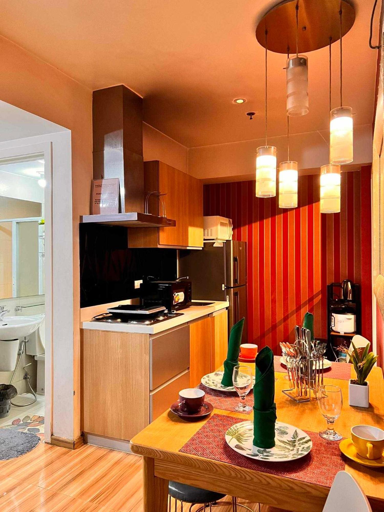 Beach Front Living In The Heart Of The City, Azure Residences Manila Exteriér fotografie